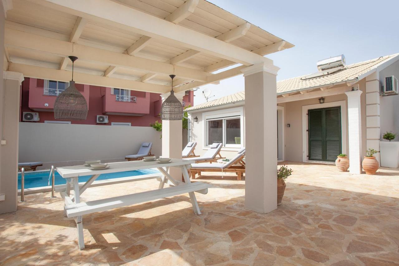Ninos Corfu Villas Ágios Geórgios Extérieur photo