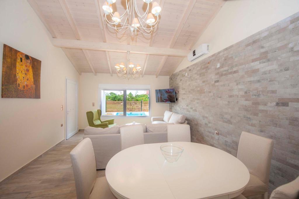 Ninos Corfu Villas Ágios Geórgios Extérieur photo
